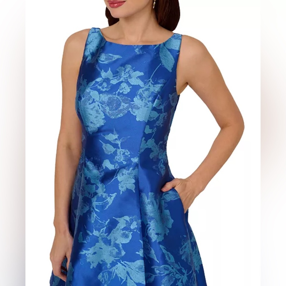 Adrianna Papell
Women's Boat-Neck Metallic Fit & Flare Dress - Picture 3 of 8